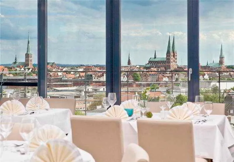 Hotel IV Jahreszeiten Luebeck 4*, Любек